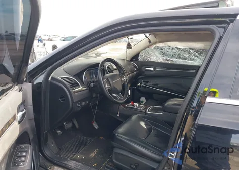 2016 Chrysler 300C из США, поврежденный, VIN 2C3CCAEG1GH342843